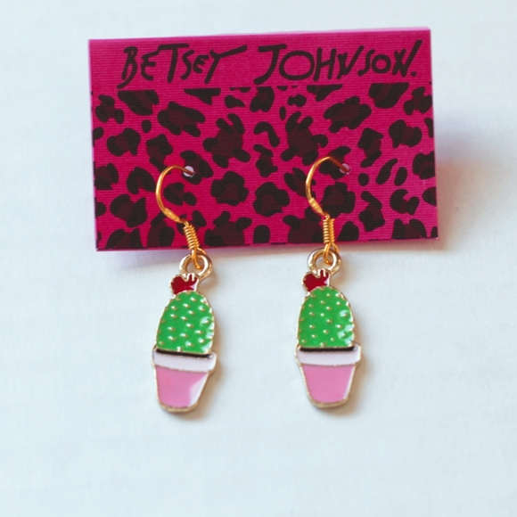 Betsey Johnson Jewelry - Betsey Johnson Cactus Plant Dangle Earrings- New